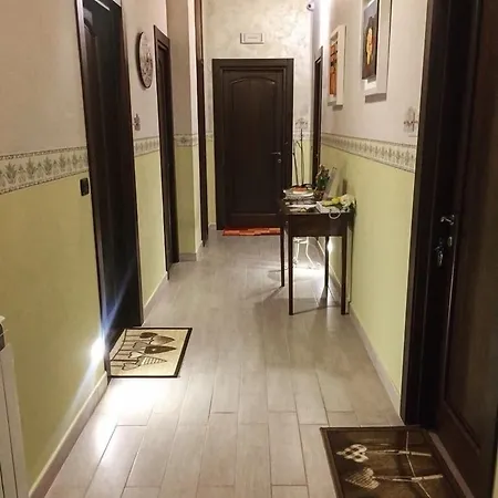 Eleven לינה וארוחת בוקר